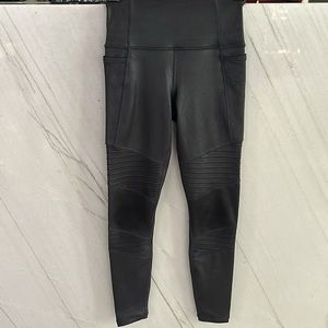 Athleta Inclination Moto tight leggings